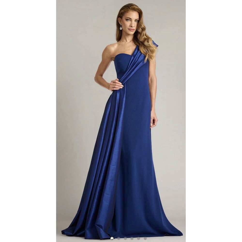 Tadashi Shoji Navy Beis Draped One-Shoulder Gown Women’s Dress Size S